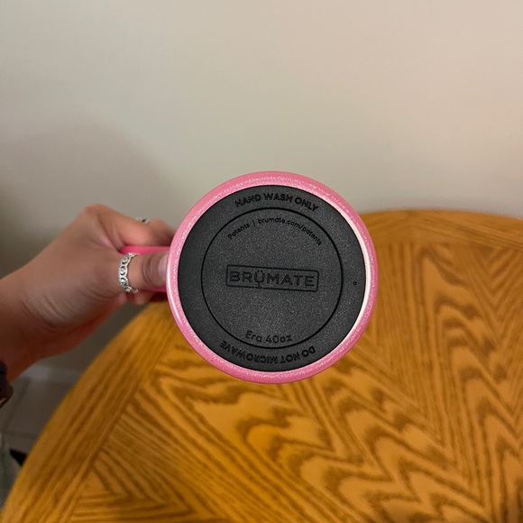 Brumate Era - Glitter Pink - 40oz - Picture 5 of 5